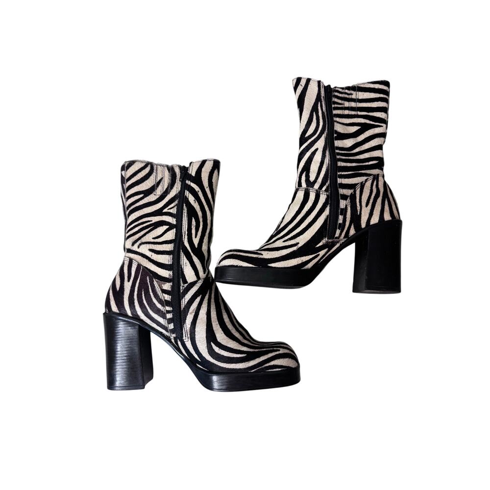 VTG 90s 
Steve Madden Zebra Pony Hair Chunky Heel Boots Size 9 - Picture 8 of 9